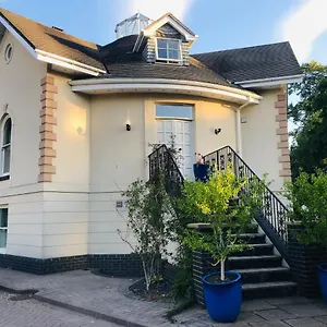 Bed & Breakfast College View