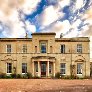 Hotel Backwell House