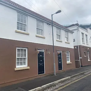 Bed & Breakfast The Brunel Mews